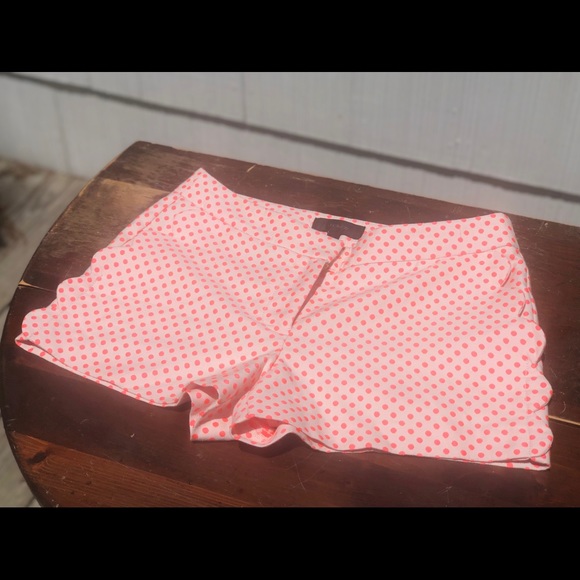J Crew Never Worn scalloped Shorts Size 2 - Picture 2 of 5